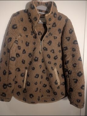 Abercrombie & Fitch Tan and Black Fleece Jacket Cheetah Print - Soft A&F